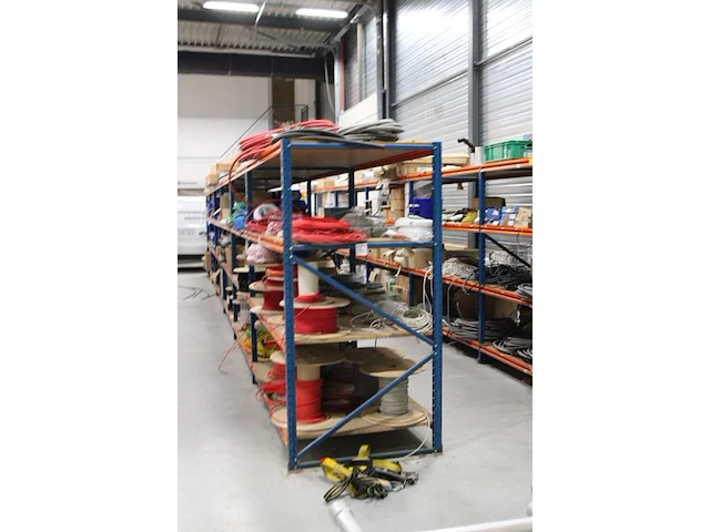 Combinatiekavel van kavels m227 t/m m230. 48 meter stelling. let op! ophalen op tweede afhaaldag combinatiekavel - afbeelding 4 van  5