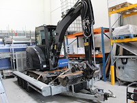 Combinatiekavel van rupsgraafmachine en aanhanger. kavels b001 en b002 combinatiekavel - afbeelding 2 van  5
