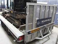 Combinatiekavel van rupsgraafmachine en aanhanger. kavels b001 en b002 combinatiekavel - afbeelding 4 van  5