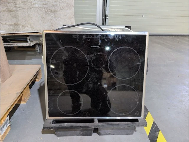 Combioven met inductiekookplaat bosch, hbc86k753n | pie645t14e - afbeelding 5 van  6