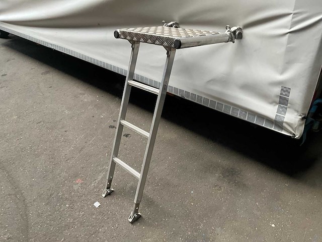 Combisafe scaffstep steigertrap (8x) - afbeelding 1 van  3