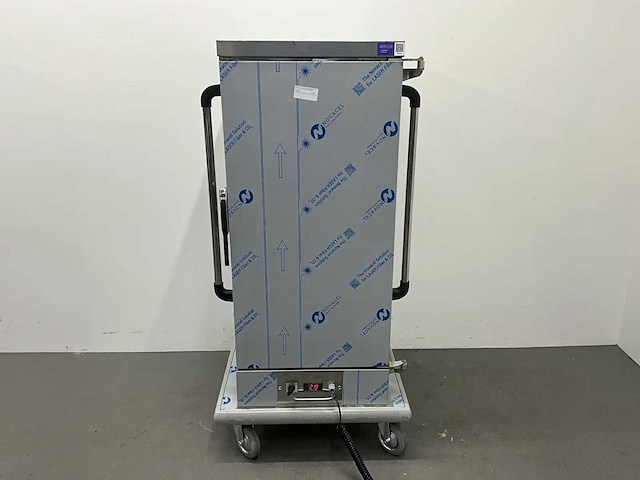 Combisteel - 7178.1100 - warmhoudwagen (2025) - afbeelding 1 van  8