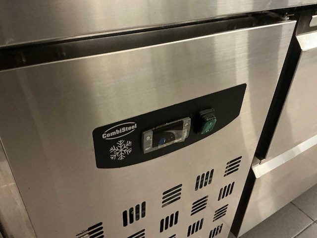 Combisteel - 7950.0225 - koelwerkbank - afbeelding 3 van  5