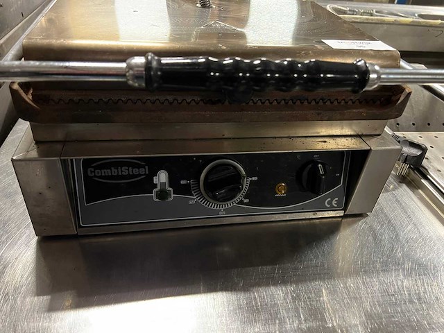 Combisteel - contactgrill 2021 - overige koken / bakken / grillen - afbeelding 2 van  4