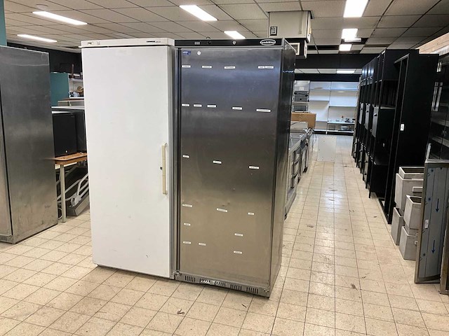 Combisteel 7450.0560 rvs koelkast - afbeelding 1 van  8