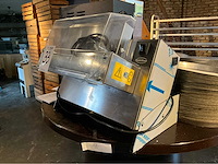 Combisteel dilaminatrice dma 3a0/1 pizza deeg uitrol apparaat - afbeelding 1 van  5