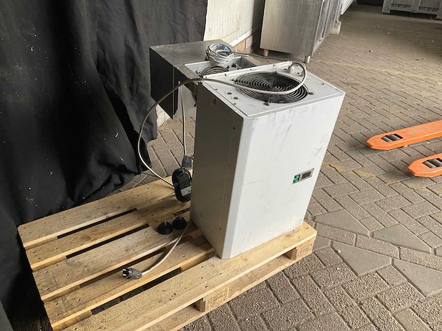 Combisteel insteek koelunit 7492-0006 bj 2023 - afbeelding 2 van  2