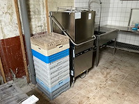 Combisteel korvenvaatwasmachine - afbeelding 1 van  4