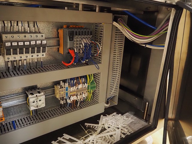 Comek - afbeelding 28 van  30