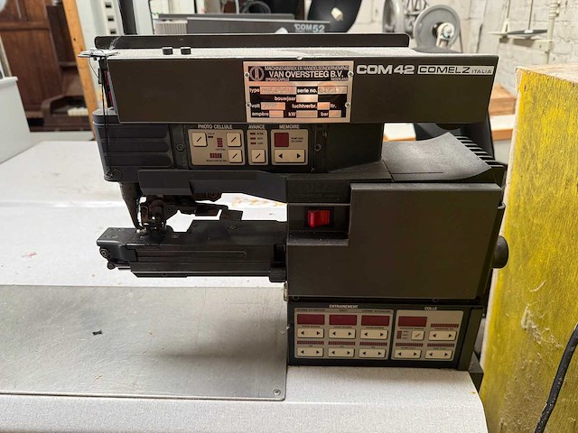 Comelz - com 42 - omboek machine - afbeelding 2 van  2