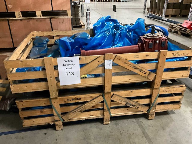 Comer 9.331.032.00 tandwielkast (4x) - afbeelding 2 van  5