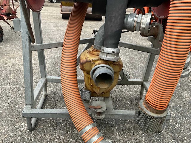 Comer waterpomp met haspel - afbeelding 7 van  8