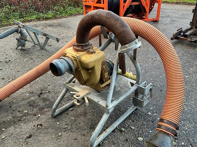 Comer waterpomp - afbeelding 3 van  7