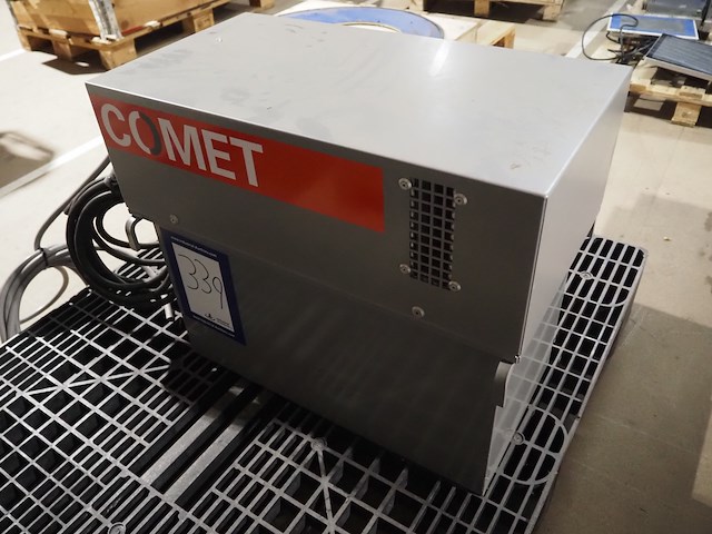 Comet - afbeelding 2 van  8