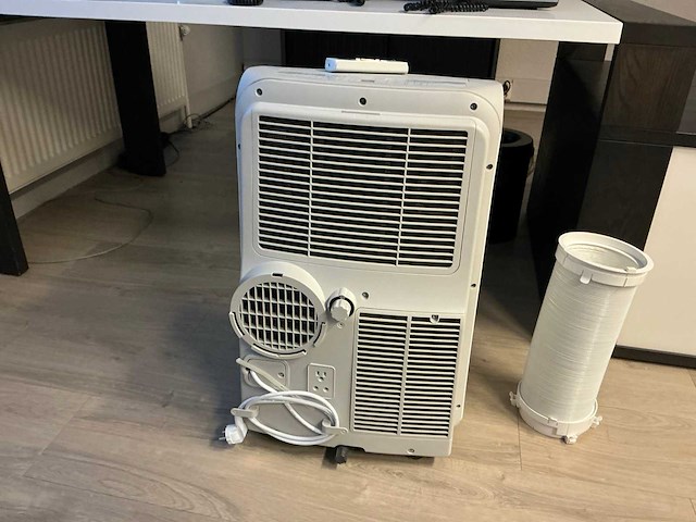 Comfee mppdb-09crn1 mobiele airco - afbeelding 4 van  5