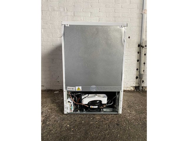 Comfee rcd133wh3(e) koelkast - afbeelding 6 van  8