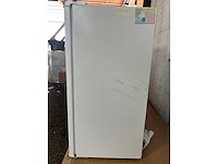 Comfee rcd80wh3(e) koelkast | bomann gs 7253 | retourartikelen - afbeelding 1 van  5