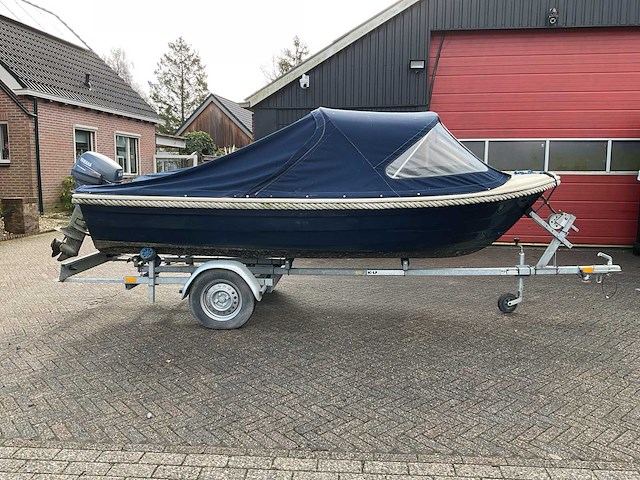 Comfort 430 met 9.9pk yamaha sloep inclusief trailer - afbeelding 26 van  28