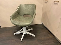 Comfortel dawn sage kappersstoel - afbeelding 1 van  8