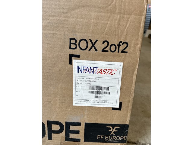 Commode, infatastic - afbeelding 3 van  4