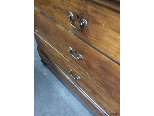 Commode - afbeelding 2 van  3