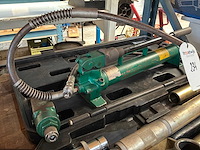 Compac crk10 hydraulische handpers - afbeelding 2 van  3