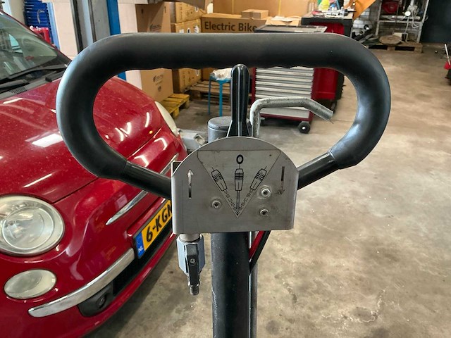 Compac hydraulische garagekrik - afbeelding 2 van  7