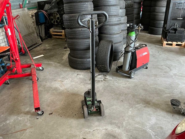 Compac hydraulische garagekrik - afbeelding 7 van  7