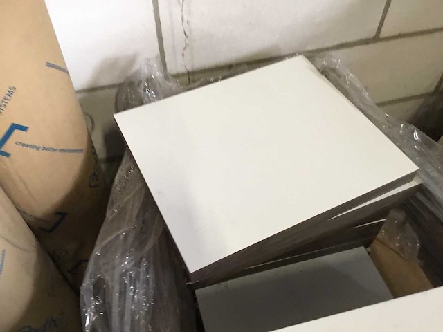 Compact hardhout - afbeelding 2 van  6