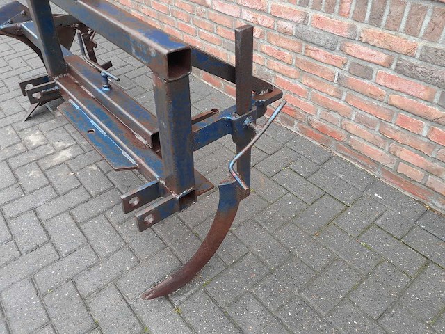 Compacte kuilploeg , kantploeg - afbeelding 3 van  6