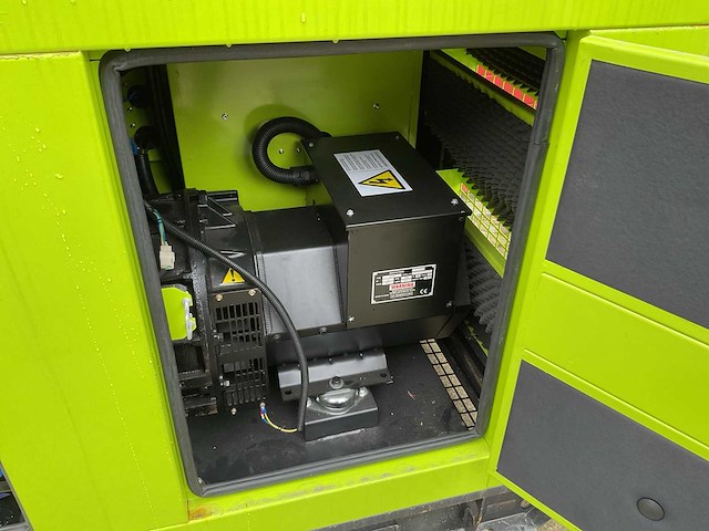 Compal power vg-r30 stroomgenerator - afbeelding 16 van  18