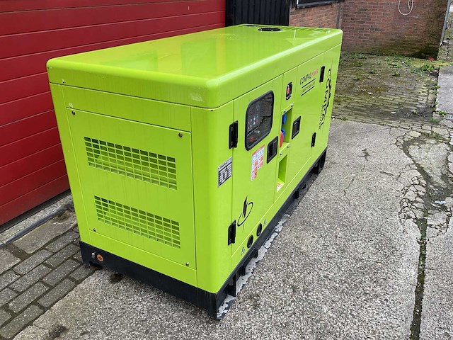 Compal power vg-r30 stroomgenerator - afbeelding 9 van  14