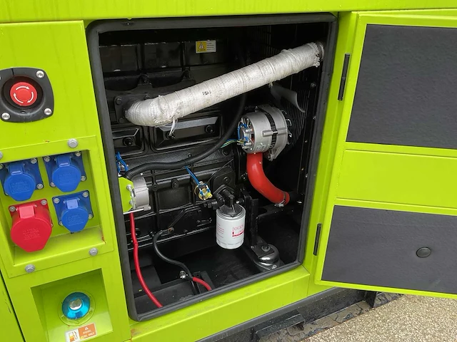 Compal power vg-r30 stroomgenerator - afbeelding 7 van  18