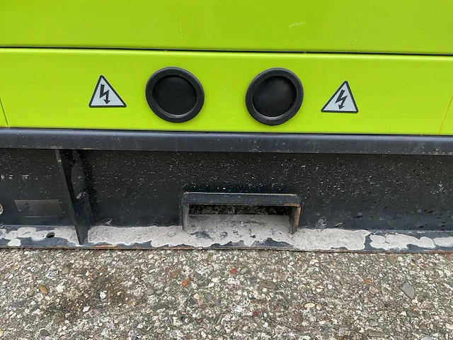 Compal power vg-r30 stroomgenerator - afbeelding 9 van  18