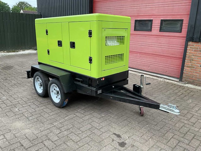Compal vg-r30 stroomgenerator - afbeelding 18 van  28