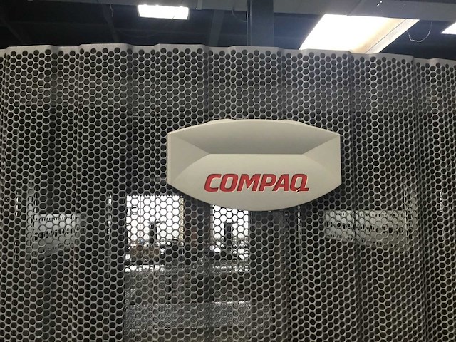 Compaq - patch cabinet - afbeelding 3 van  6