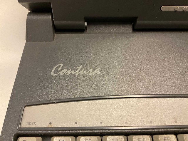 Compaq contura 3/25 klassieke monotoon laptop - afbeelding 5 van  7