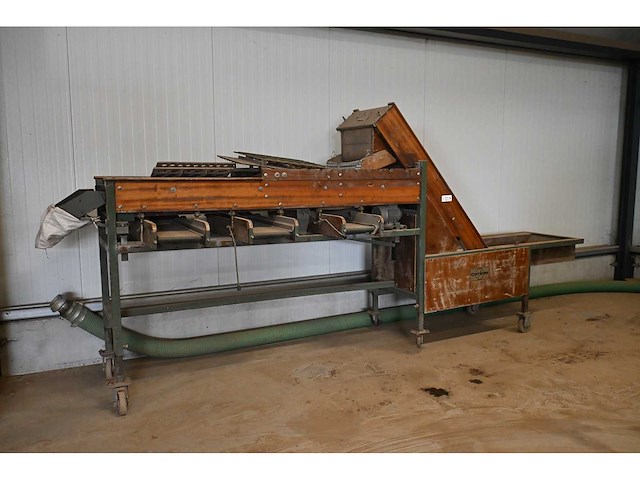 Compas mobiele aardappel sorteermachine - afbeelding 1 van  7