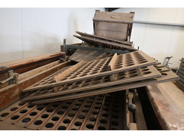 Compas mobiele aardappel sorteermachine - afbeelding 4 van  7