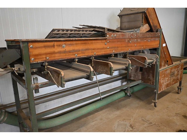 Compas mobiele aardappel sorteermachine - afbeelding 3 van  5