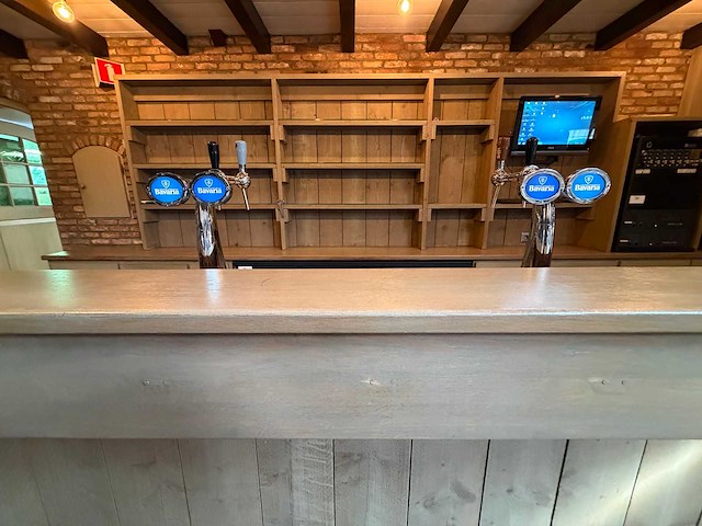 Compleet barmeubel met 2 dubbele tapkranen, achterwand, lekblad, spoelbak, etc. - afbeelding 2 van  19