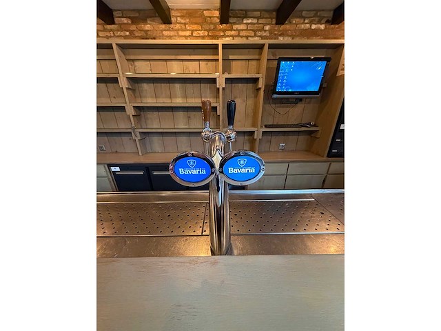 Compleet barmeubel met 2 dubbele tapkranen, achterwand, lekblad, spoelbak, etc. - afbeelding 4 van  19