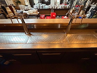 Compleet barmeubel met 2 dubbele tapkranen, achterwand, lekblad, spoelbak, etc. - afbeelding 11 van  19