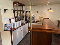 Compleet barmeubel met messing dubbele tapkraan, lekblad. etc. - afbeelding 2 van  10