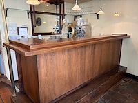 Compleet barmeubel met messing dubbele tapkraan, lekblad. etc. - afbeelding 1 van  10