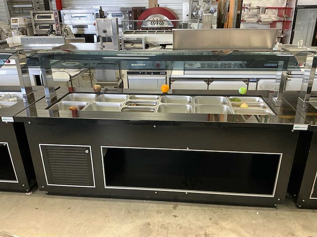 Compleet buffet - afbeelding 9 van  11