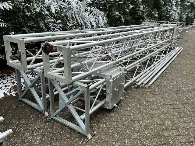 Compleet festival/evenementen podium 11x7x5,5 meter (bxdxh) - afbeelding 5 van  51