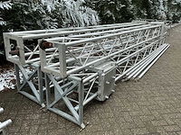 Compleet festival/evenementen podium 11x7x5,5 meter (bxdxh) - afbeelding 5 van  51