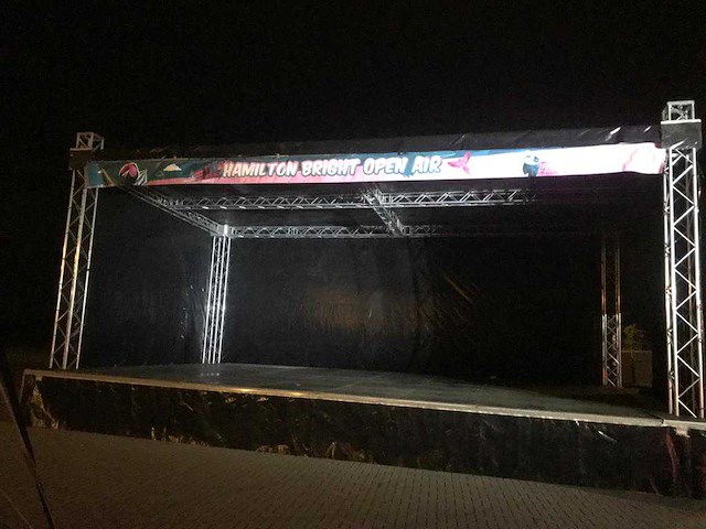 Compleet festival/evenementen podium 11x7x5,5 meter (bxdxh) - afbeelding 1 van  51