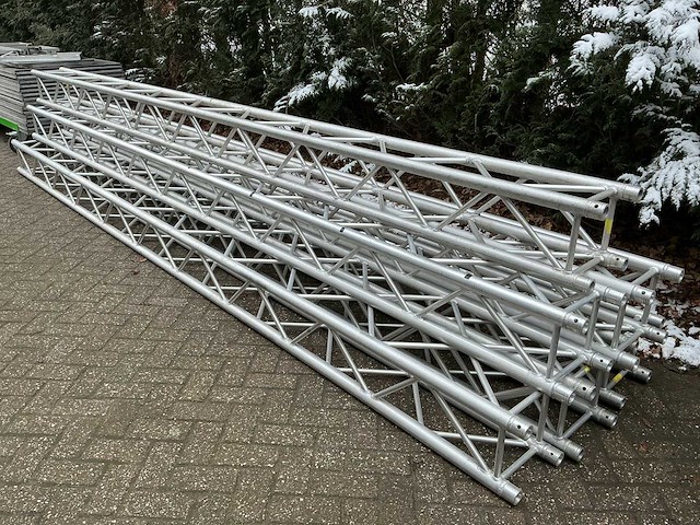 Compleet festival/evenementen podium 11x7x5,5 meter (bxdxh) - afbeelding 16 van  51